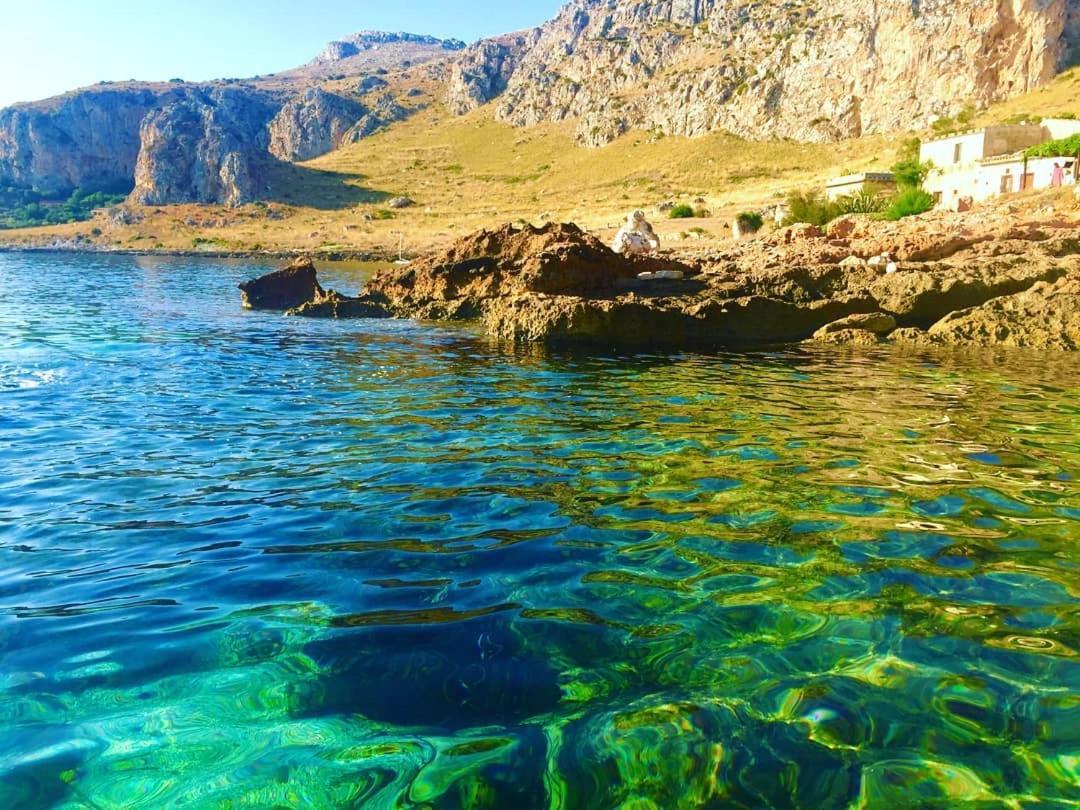 Appartamento I Tramonti Di Cofano Кастеллуццо Экстерьер фото